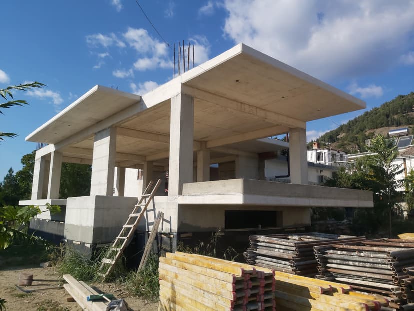 KATOIKIA ΤΣΑΡΙΤΣΑΝΗ ΕΛΑΣΣΟΝΑΣ